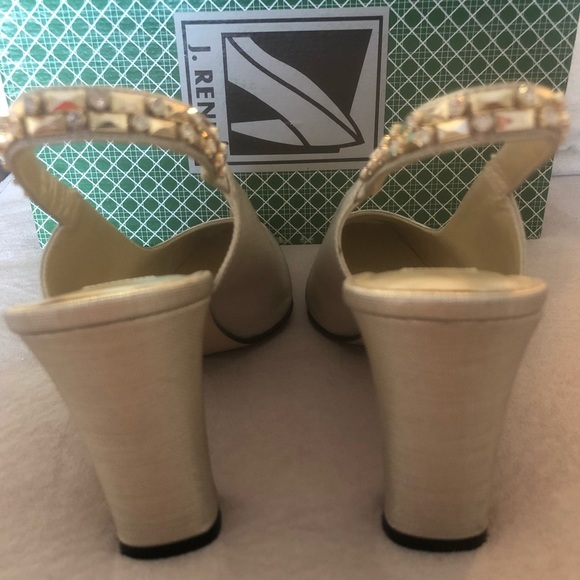 J Renee Gold/Ivory slingback - Picture 3 of 4